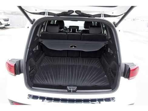 Used 2023 Mercedes-Benz GLB 250 4MATIC image 28