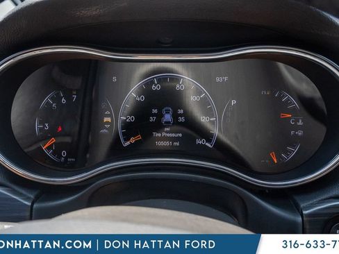 Used 2019 Jeep Grand Cherokee Limited AWD/4WD image 6