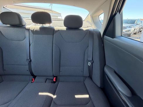 Used 2025 Kia K4 FWD image 36
