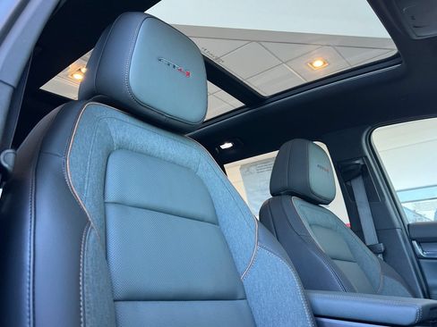 New 2027 GMC Terrain AT4 w/ Convenience Package III AWD/4WD image 19