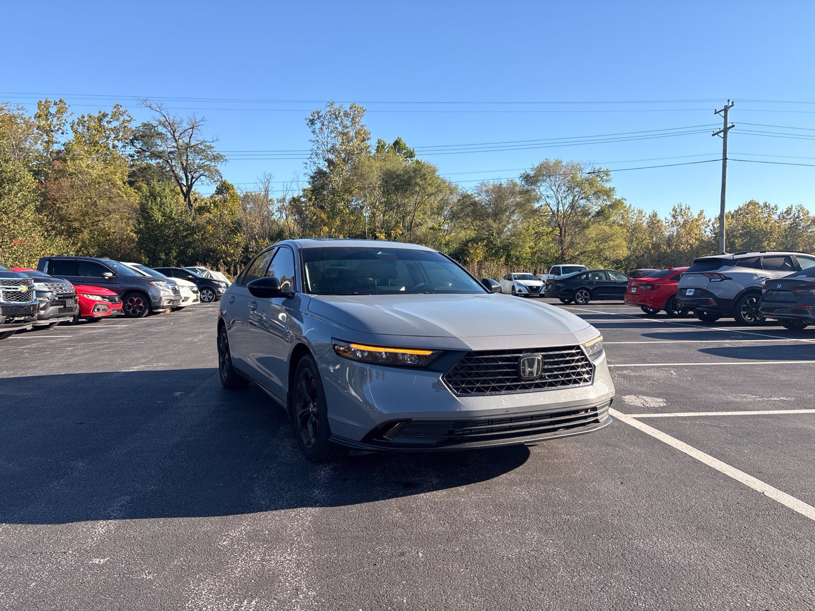Used 2025 Honda Accord SE image 10