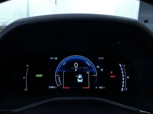 Certified 2025 Toyota Camry SE image 31