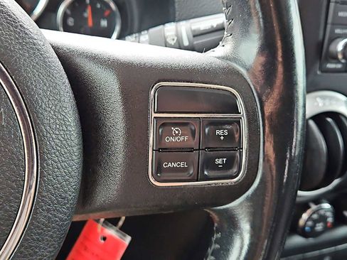 Used 2012 Jeep Wrangler Rubicon w/ Dual Top Group image 41