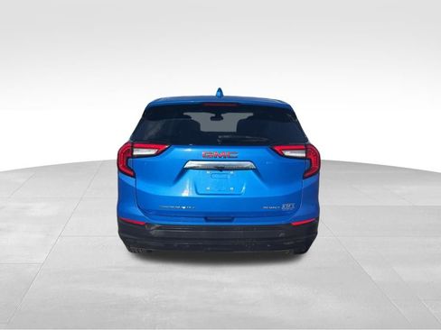 Certified 2024 GMC Terrain SLE image 4