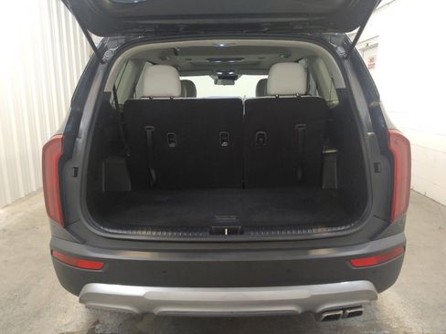 Used 2021 Kia Telluride S AWD/4WD image 29