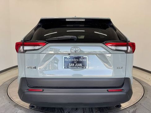 Used 2020 Toyota RAV4 XLE w/ Convenience Package FWD image 13