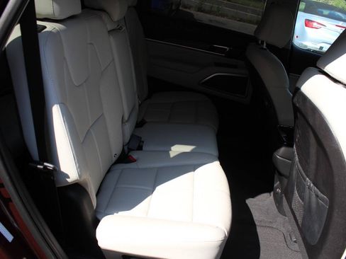 Used 2022 Kia Telluride EX w/ Towing Package AWD/4WD image 20