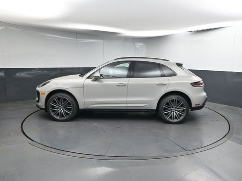 New 2026 Porsche Macan AWD/4WD image 2