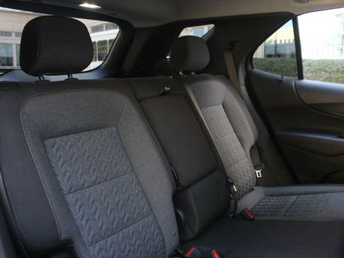 Used 2022 Chevrolet Equinox LT AWD/4WD image 19