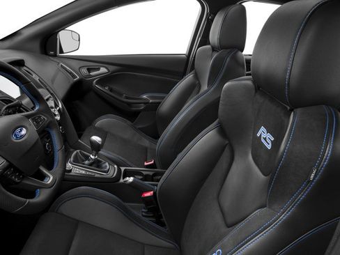 Used 2017 Ford Focus RS AWD/4WD image 9