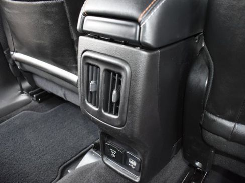 Used 2018 Jeep Compass Latitude w/ Popular Equipment Group AWD/4WD image 22