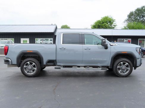 Used 2025 GMC Sierra 2500 SLE w/ SLE Value Package; AWD/4WD image 7