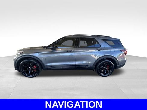 Certified 2022 Ford Explorer ST w/ ST Street Pack image 8