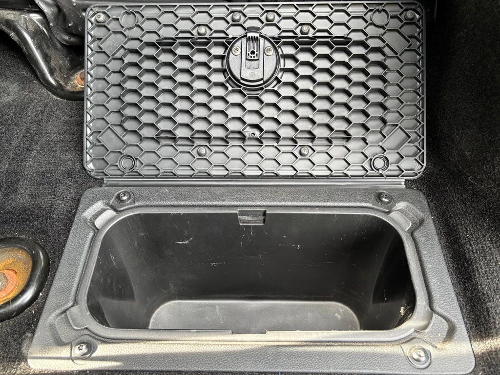 Used 2015 RAM 1500 Laramie AWD/4WD image 17