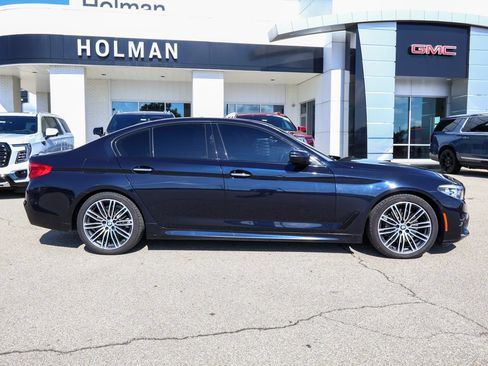 Used 2017 BMW 530i xDrive AWD/4WD image 2