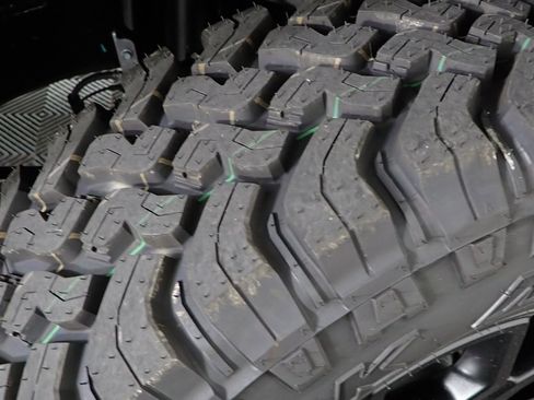 New 2025 Jeep Wrangler Willys image 33