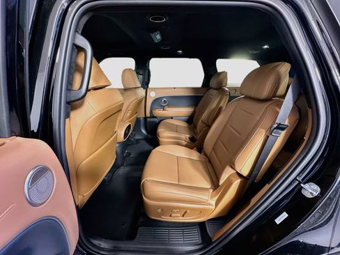 New 2026 Hyundai Palisade Calligraphy FWD image 17