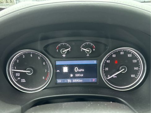 Certified 2024 Buick Enclave Essence w/ Experience Buick Package image 21