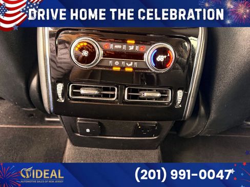 Used 2023 Lincoln Aviator AWD image 20
