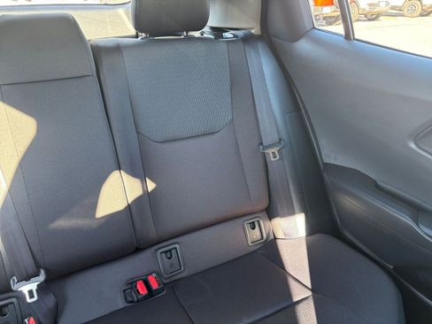 Used 2025 Toyota Prius LE image 33