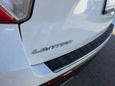 Used 2021 Ford Explorer Limited AWD/4WD image 14
