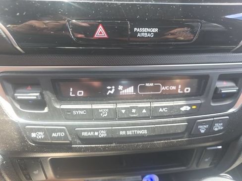 Used 2023 Honda Passport TrailSport image 21