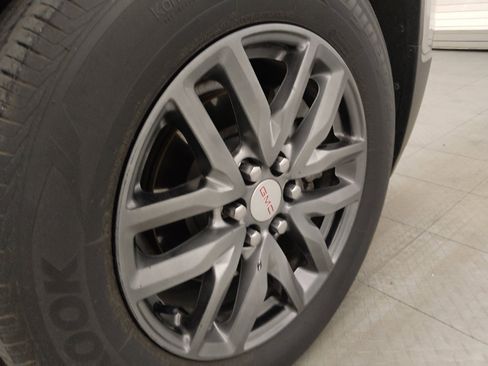 Used 2018 GMC Acadia SLT FWD image 31