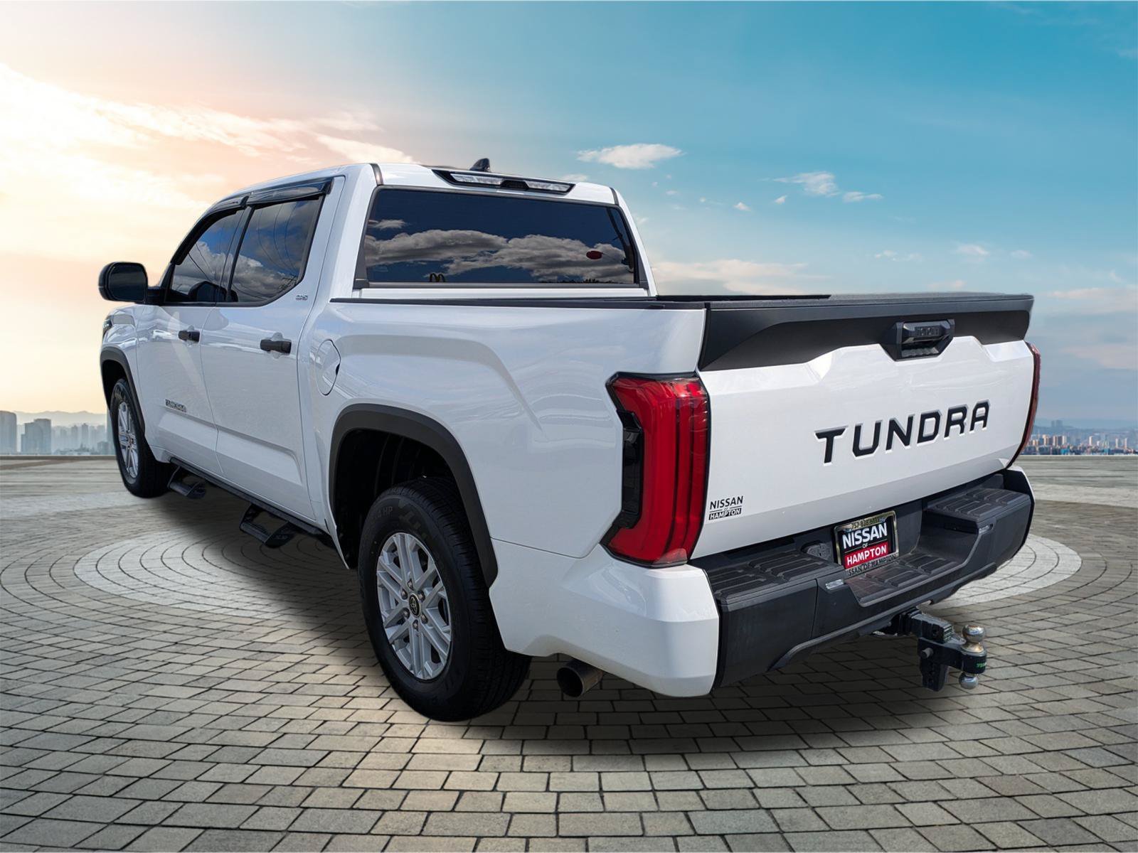 Used 2023 Toyota Tundra SR5 RWD image 7
