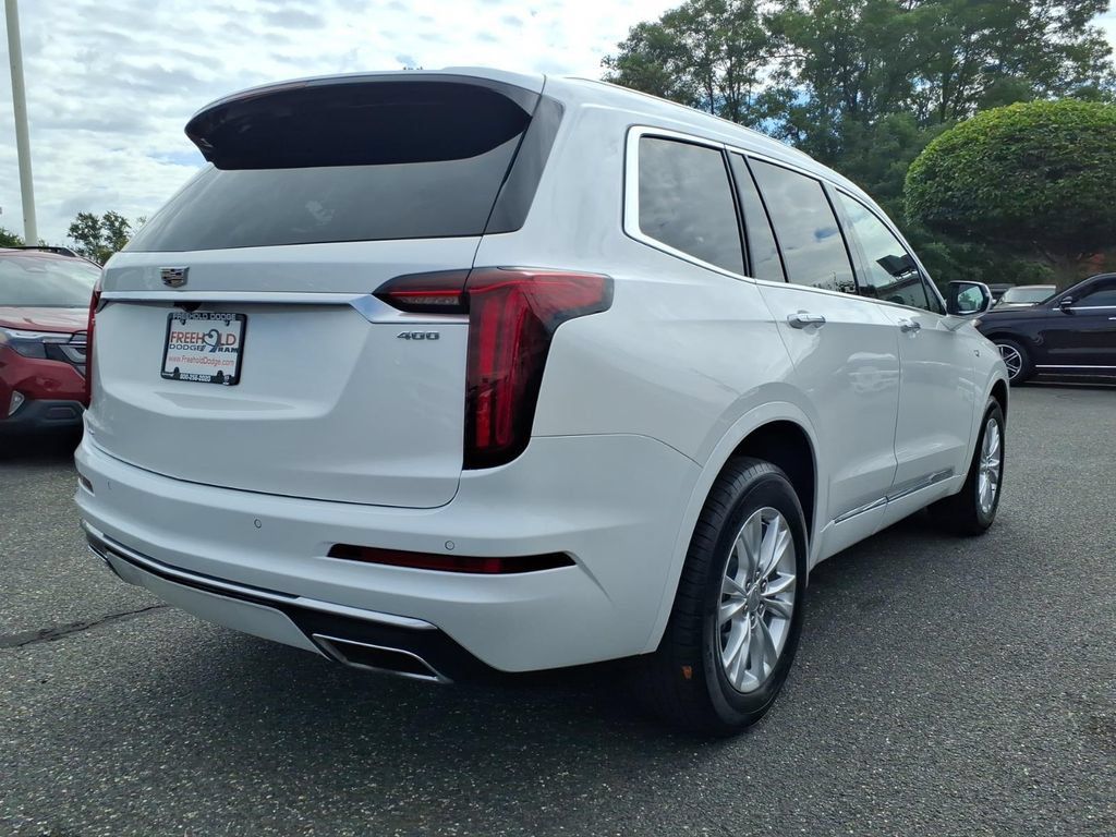 Used 2024 Cadillac XT6 Luxury AWD/4WD image 20