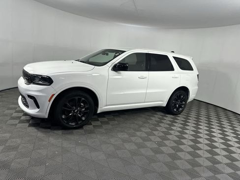 Used 2025 Dodge Durango GT AWD/4WD image 5