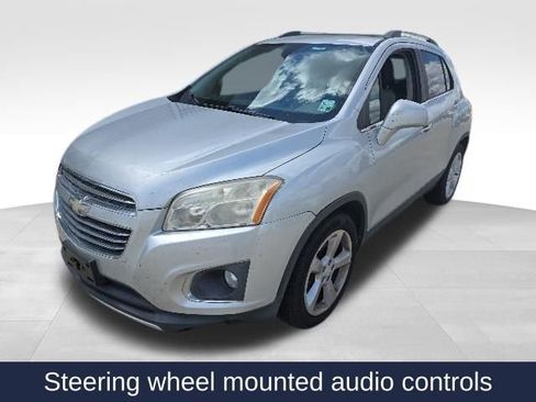 Used 2015 Chevrolet Trax LTZ FWD image 4