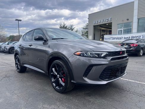 Used 2024 Dodge Hornet R/T image 8