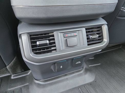 Used 2024 Ford F150 Lariat w/ Equipment Group 502A High AWD/4WD image 27
