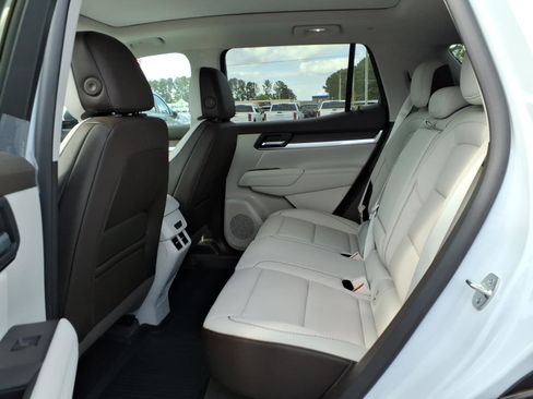 New 2026 GMC Terrain Denali w/ LPO, Floor Liner Package image 21