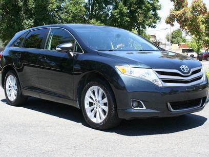Used 2013 Toyota Venza LE w/ LE Preferred Pkg