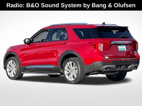 Used 2022 Ford Explorer Platinum w/ Equipment Group 601A image 7