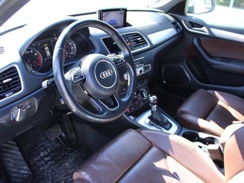 Used 2016 Audi Q3 2.0T Prestige w/ Prestige Package AWD/4WD image 10