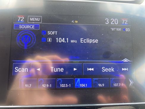 Used 2021 Honda CR-V Touring image 23