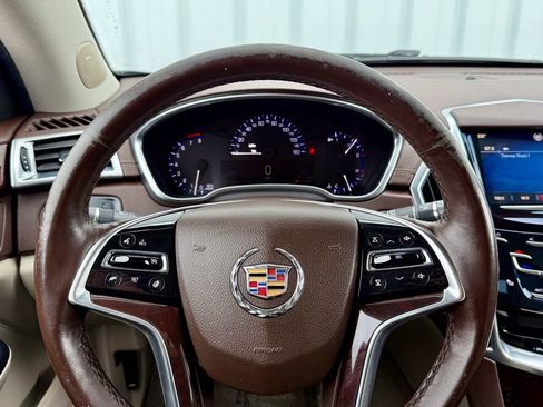 Used 2014 Cadillac SRX Luxury image 23