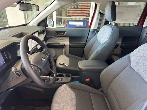 New 2026 Ford Maverick XLT w/ XLT Luxury Package image 16