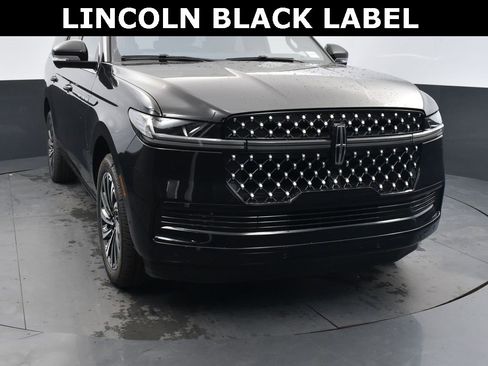 New 2025 Lincoln Navigator L Black Label image 1