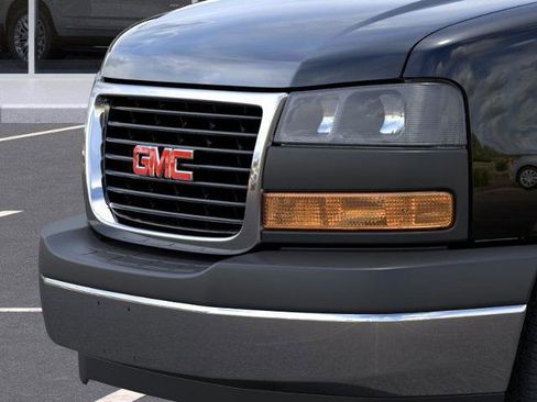New 2025 GMC Savana 2500 LT w/ LT Preferred Equipment Group image 13