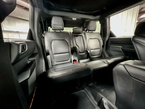 Used 2024 Ford Bronco Badlands AWD/4WD image 23