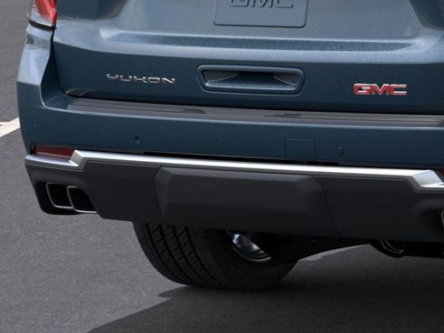 New 2026 GMC Yukon XL Denali w/ Denali Reserve Package image 14