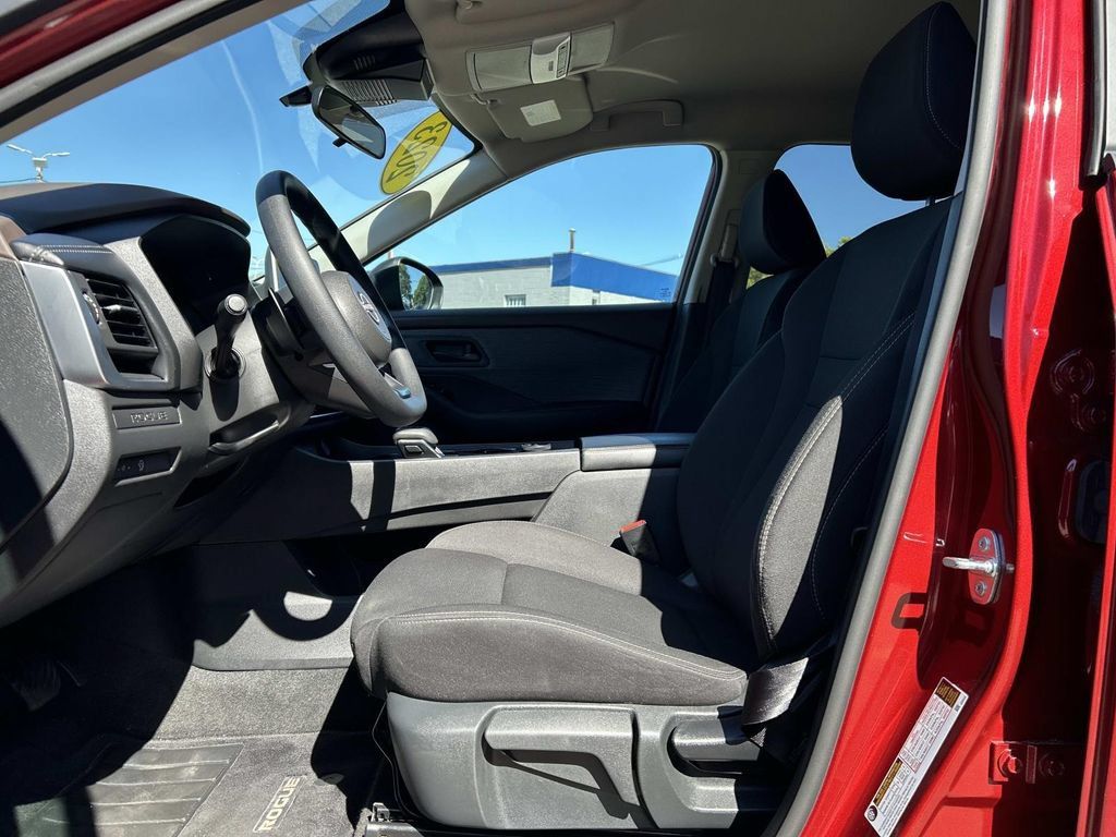 Certified 2023 Nissan Rogue S AWD/4WD image 15