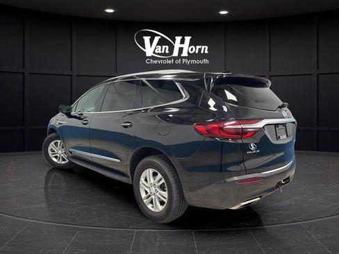 Used 2018 Buick Enclave Premium w/ LPO, Hit The Road Package AWD/4WD image 5