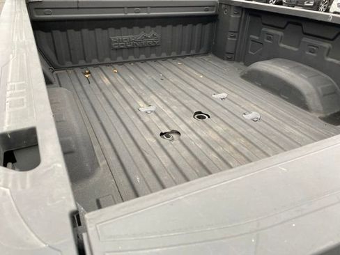 Certified 2024 Chevrolet Silverado 2500 High Country w/ Midnight Edition image 23