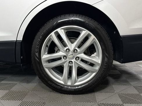 Used 2020 Chevrolet Equinox Premier image 4