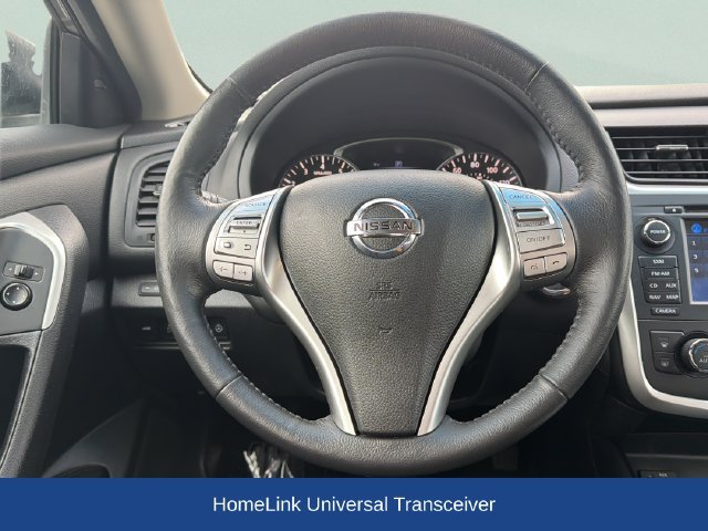 Used 2016 Nissan Altima 2.5 SV w/ Convenience Package FWD image 10