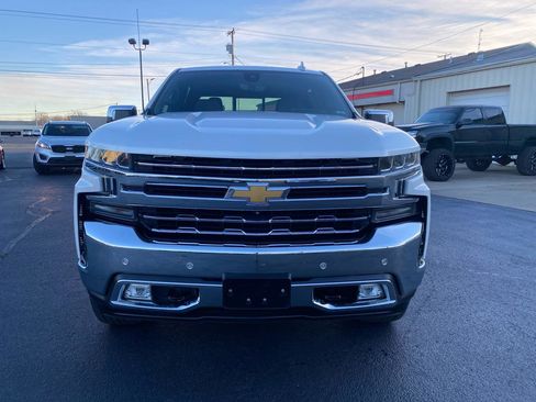 Used 2019 Chevrolet Silverado 1500 LTZ w/ LTZ Premium Package image 2